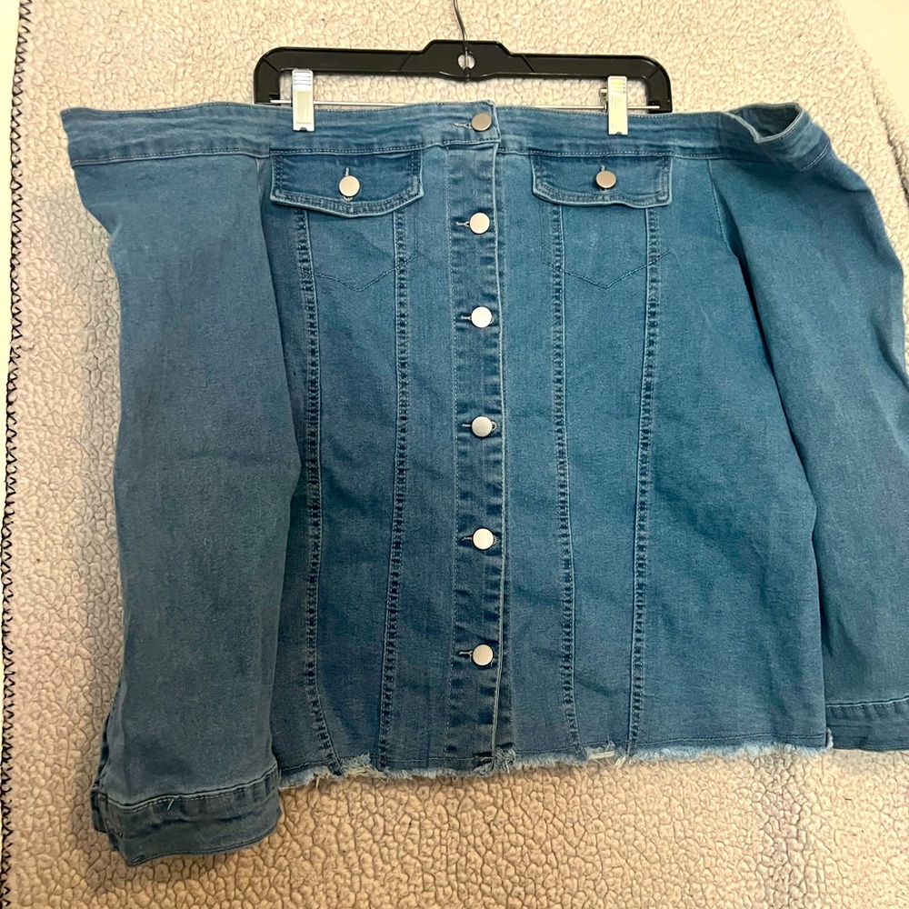 Raw Hem Bardot top size 3x ..